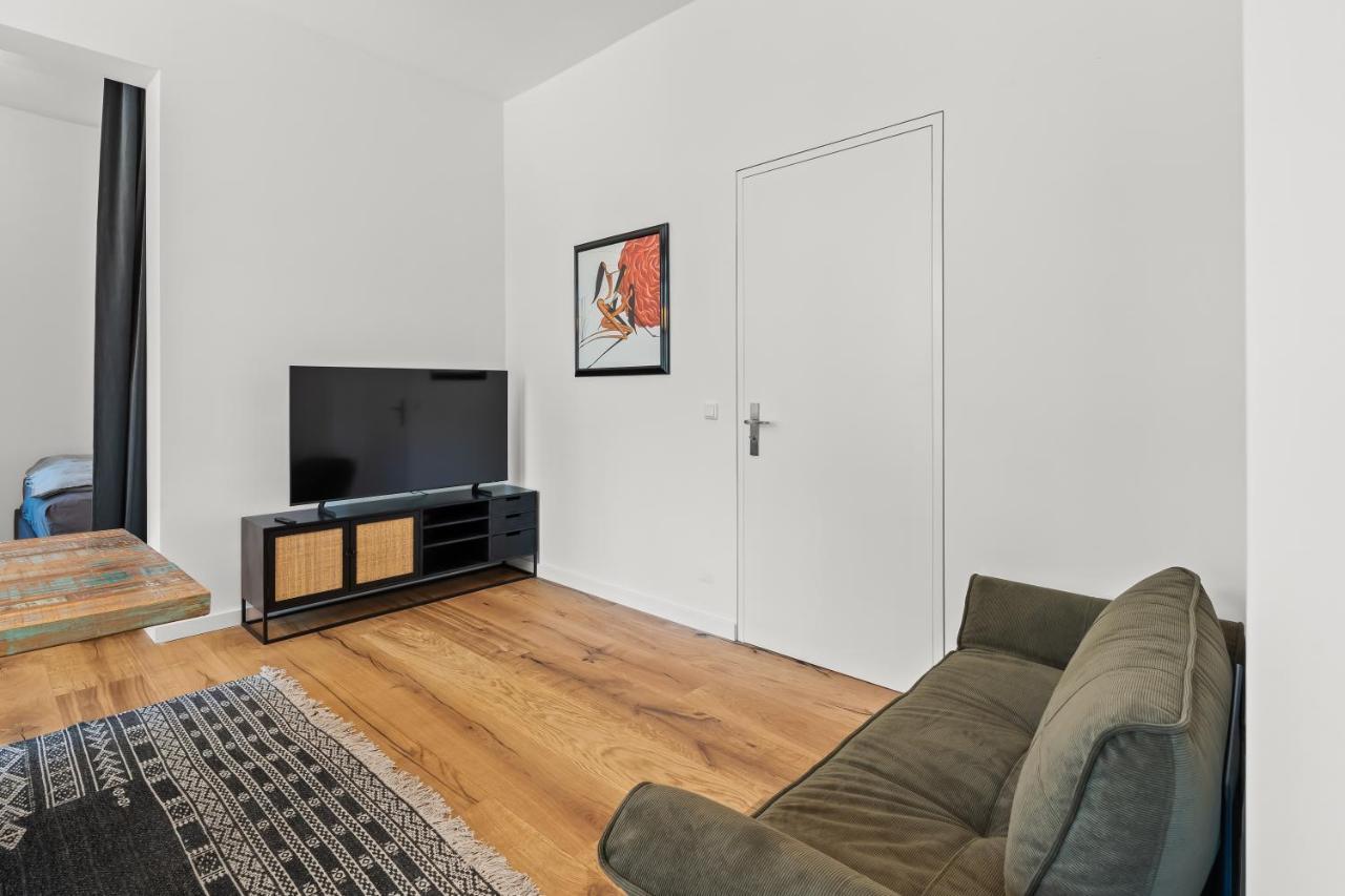 The Strassburger, Stylish 3 Bedroom Apartment In Downtown Berlin Exterior foto