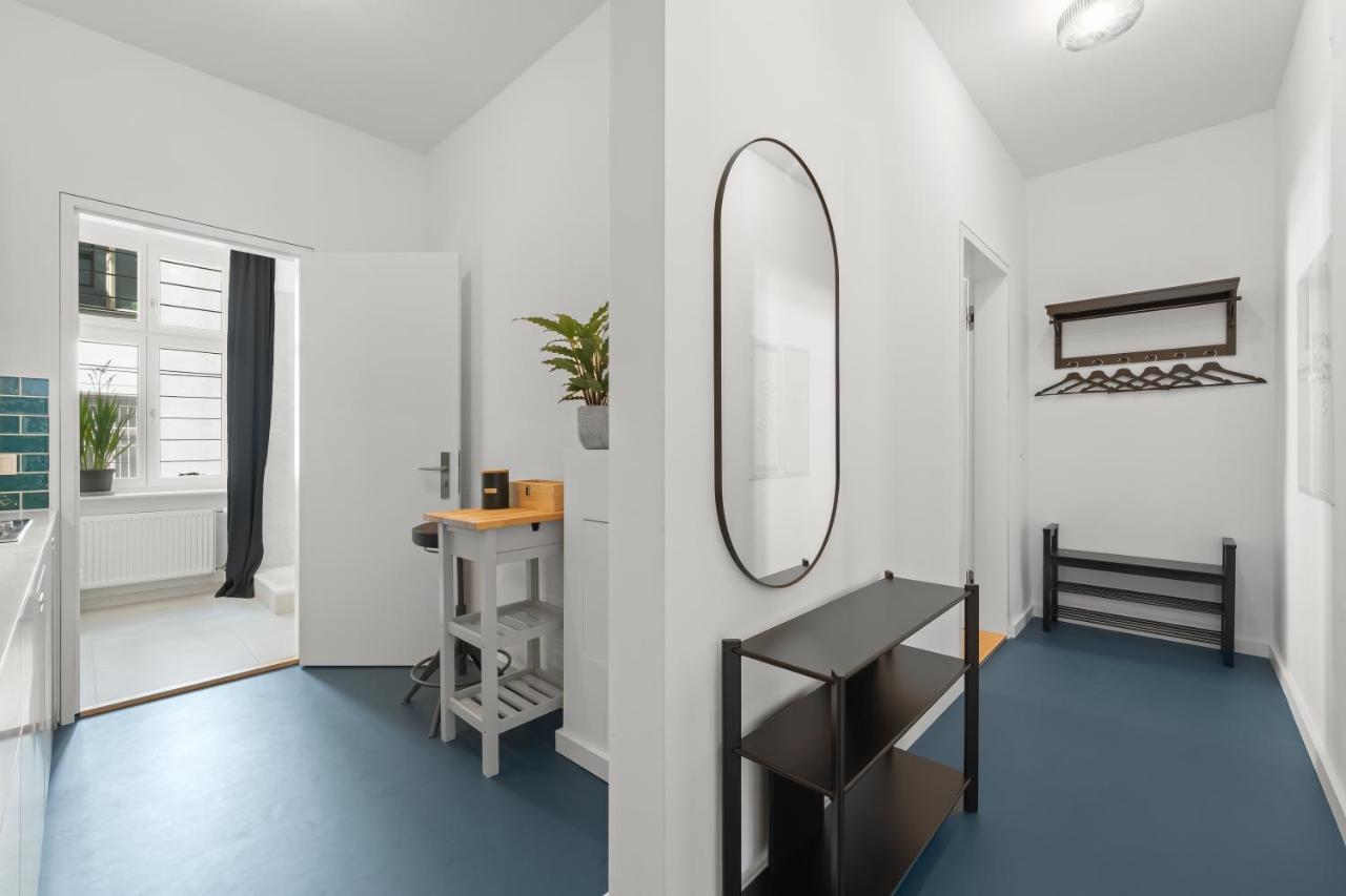 The Strassburger, Stylish 3 Bedroom Apartment In Downtown Berlin Exterior foto